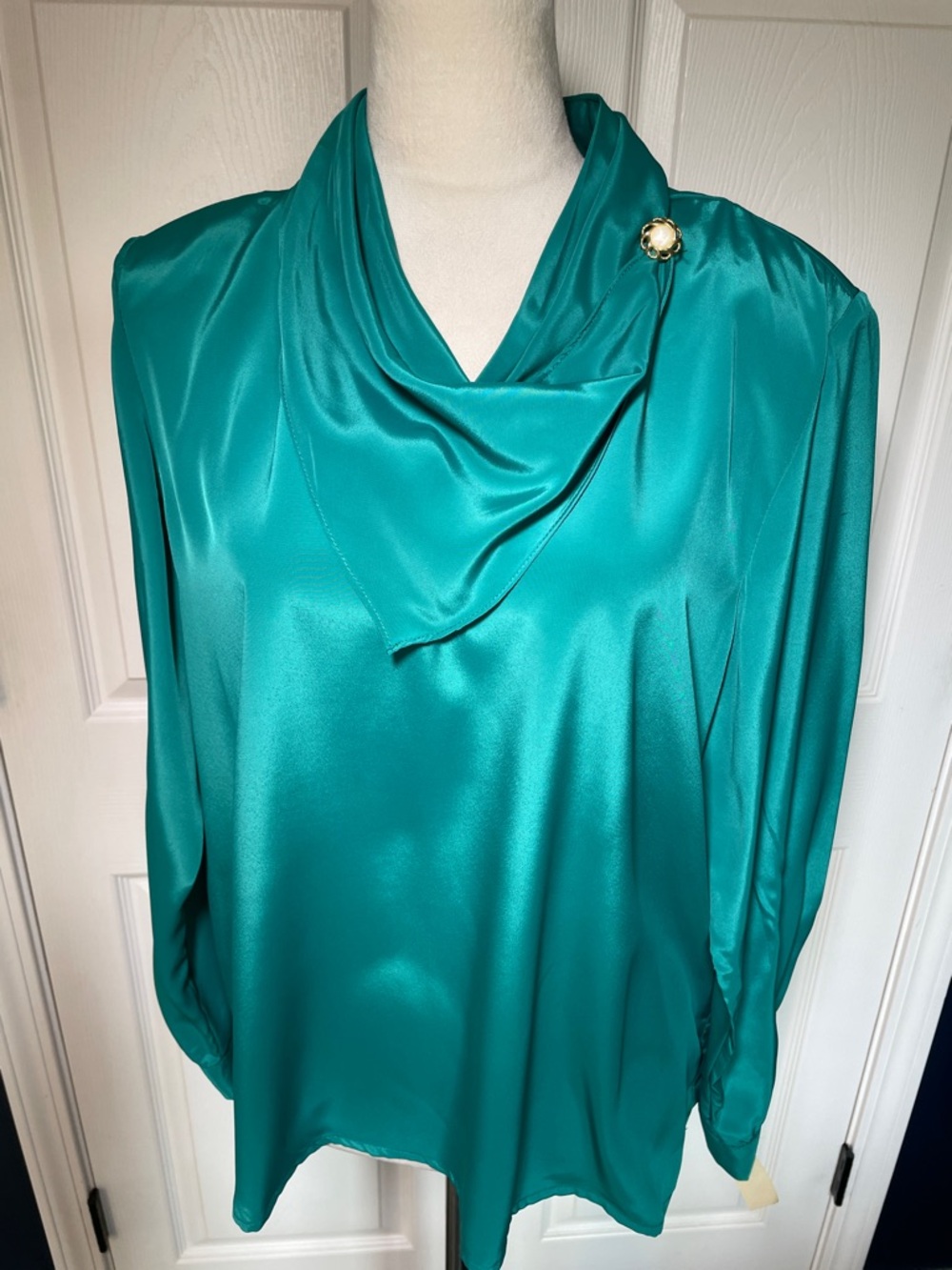 NWT Vintage Lauren Lee Silk Teal Cowl Neck Blouse Decorative Button Size 16
